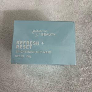 New Glow on 5th Beauty Refesh + Reset Brightening Mud Mask 100g